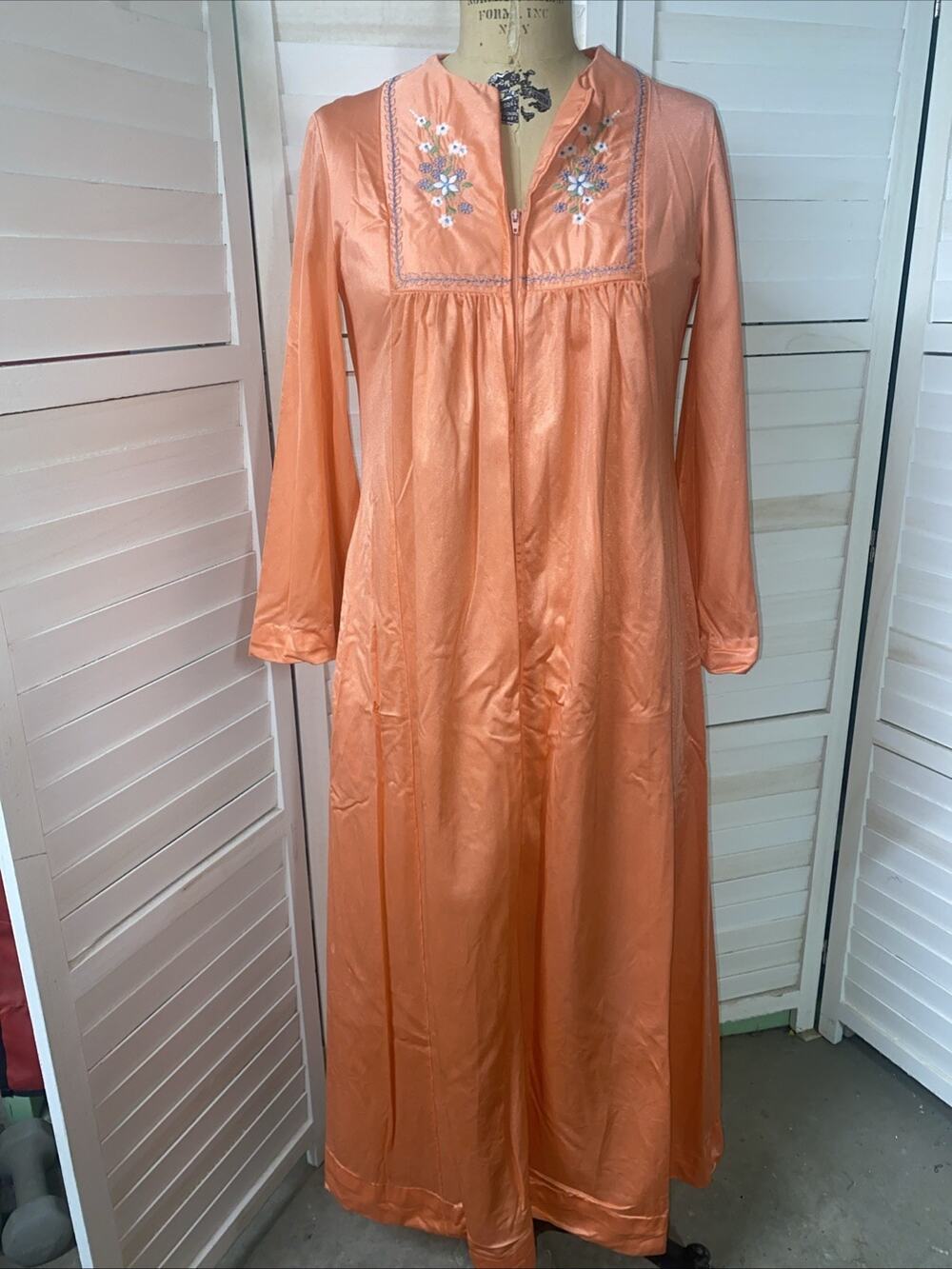 60s 70s Robester Nylon Orange Kaftan Maxi Lounge Muumuu Housecoat Medium